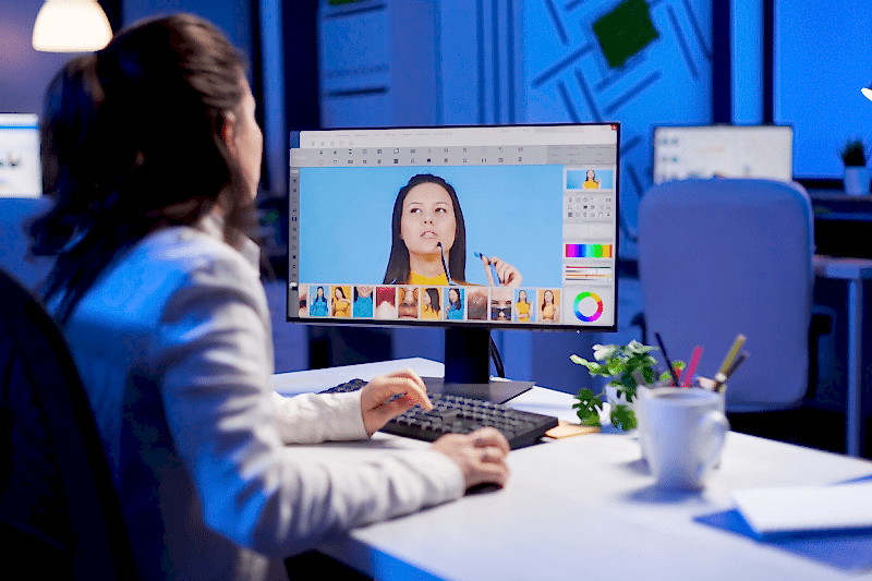 ADOBE İLLUSTRATOR KURSU